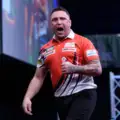 Gerwyn Price zvítězil v Dublinu a posunul se na druhé místo Premier League žebříčku